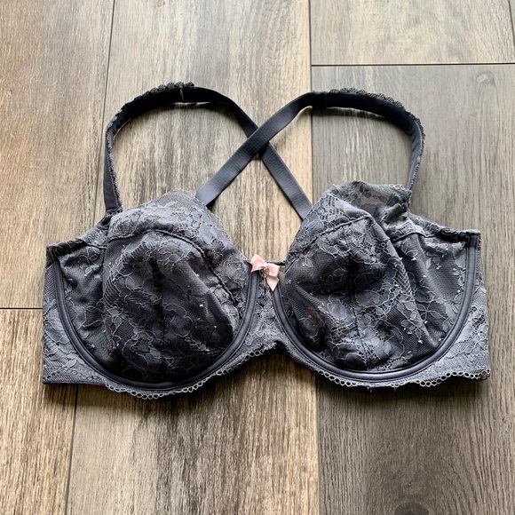 Victoria’s Secret Body by Victoria Unlined Demi Bra Size 38DDD Racer-back Lacey - Picture 1 of 9